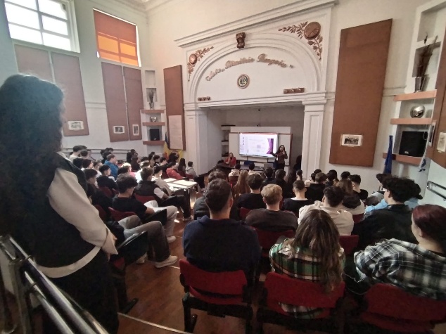 Imagine Educație juridică pentru siguranța tinerilor- activitate organizată la Colegiul Național „Grigore Ghica” din Dorohoi, județul Botoșani